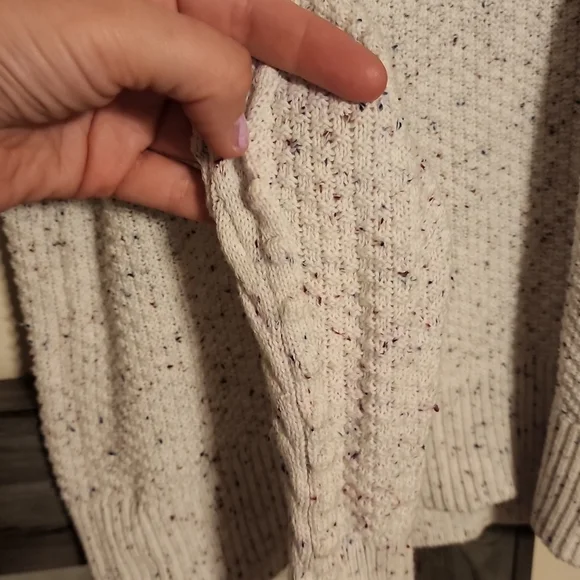 White Loft Sweater (speckled) - Picture 4 of 6